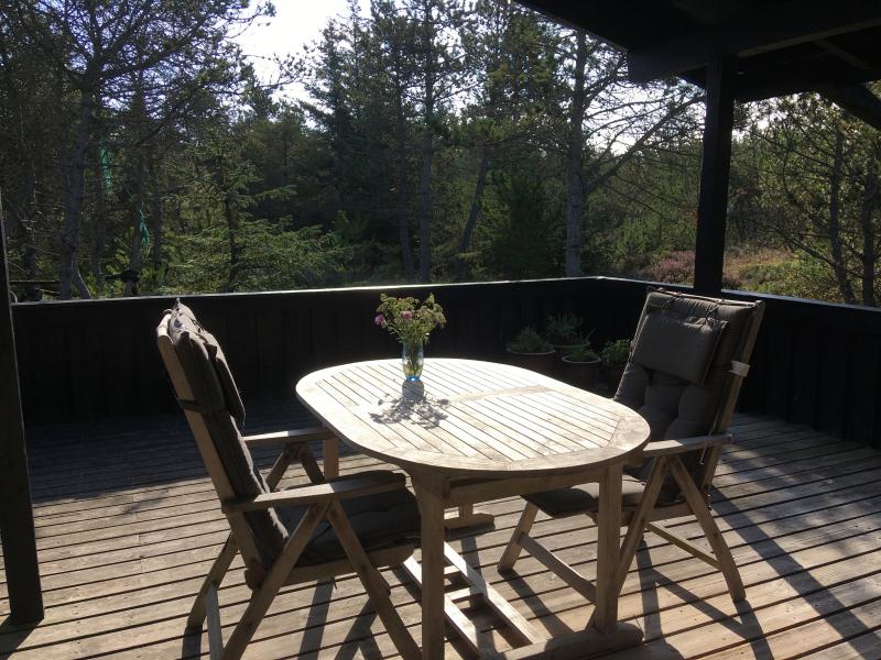 Morgenterrasse mod st. Sknt sted til morgenmaden