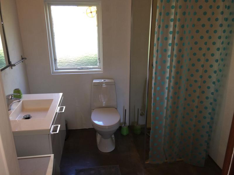 Bad og toilet