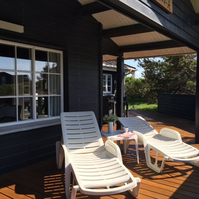 Nyd solen p� terrassen