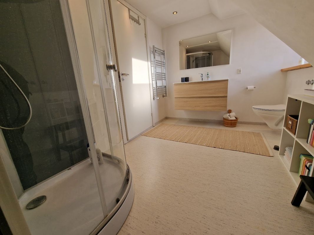 Badevrelse 1. sal TV