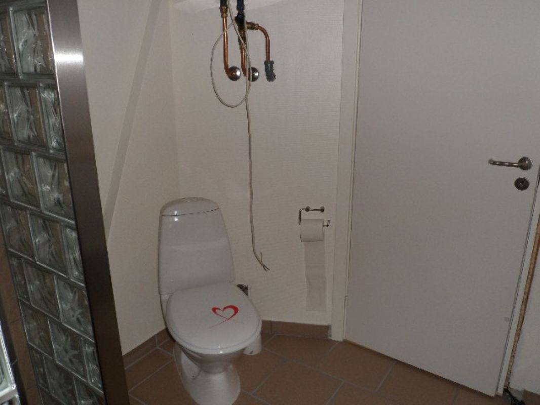 Badevrelse - Bathroom - Badezimmer.