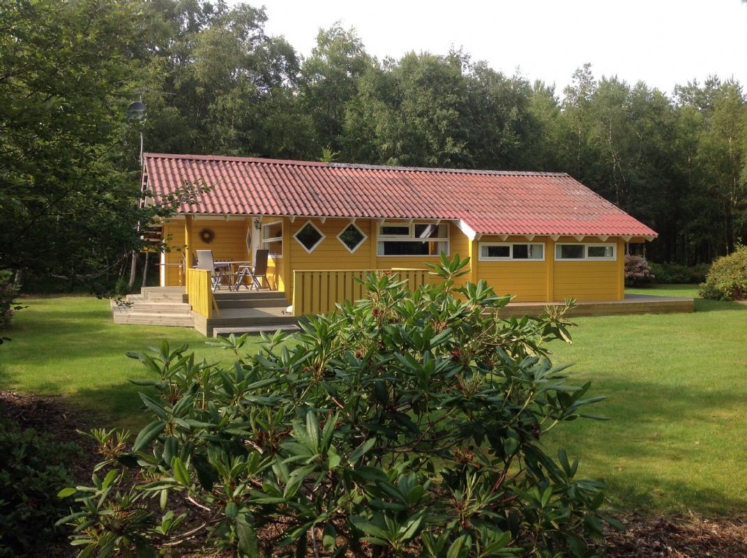 SOMMERHUS  P  LS