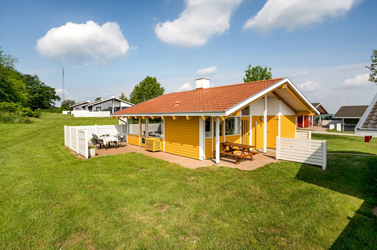 Holiday home 2225