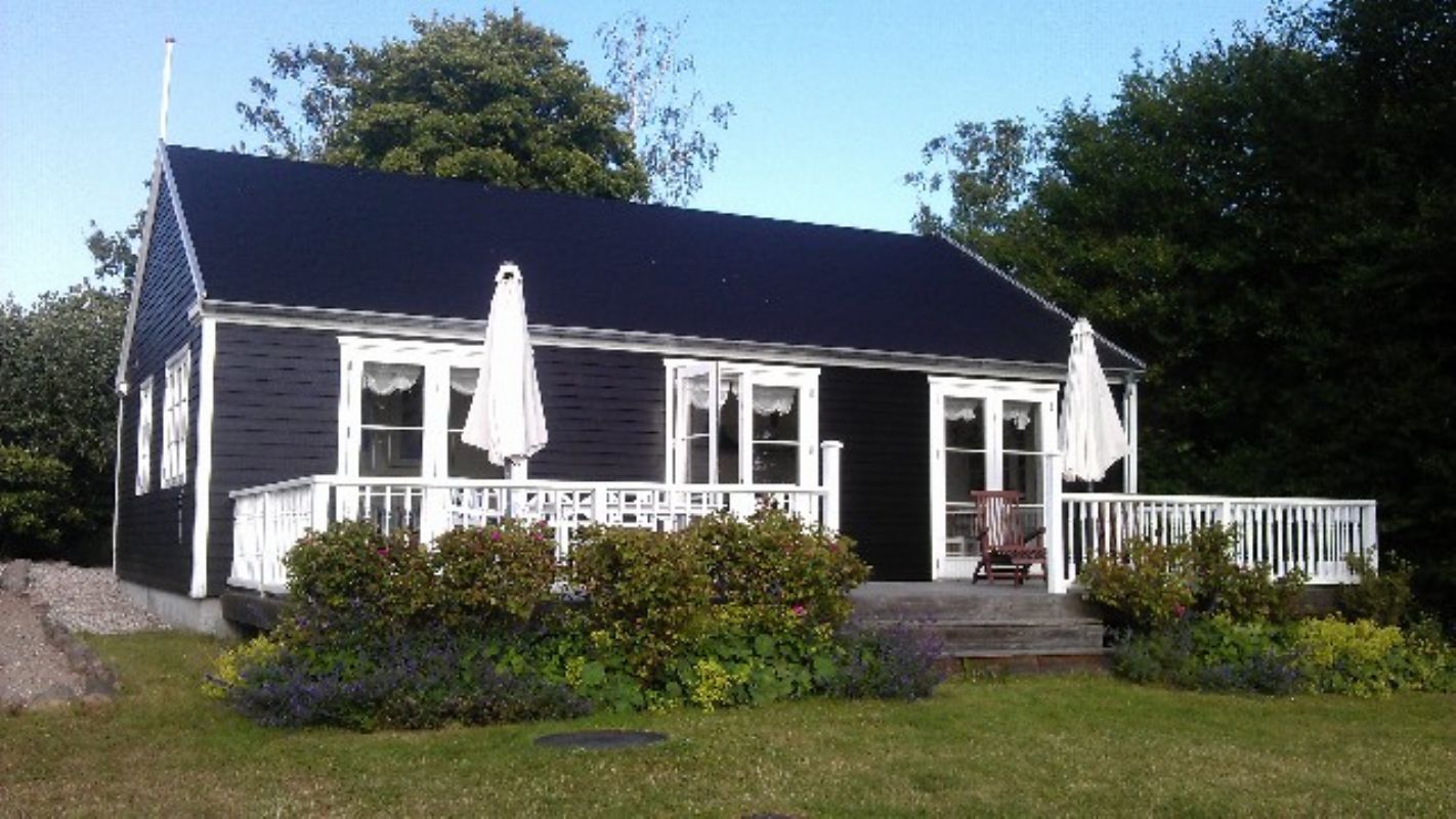 Sommerhus med pragtfuld udsigt over Roskilde fjord