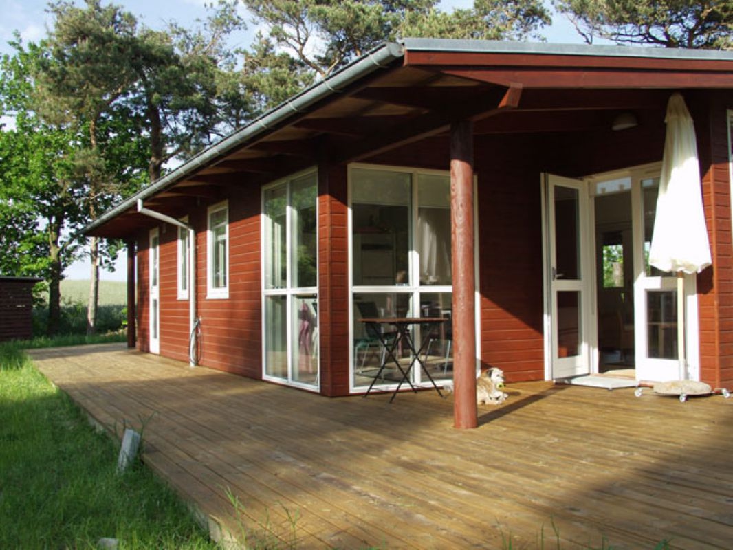 Terrassen rundt om huset er p i alt 200 m2Wooden deck around the house is 200 m2 - most coveredTerrasse rundt Das haus ist 200 m2