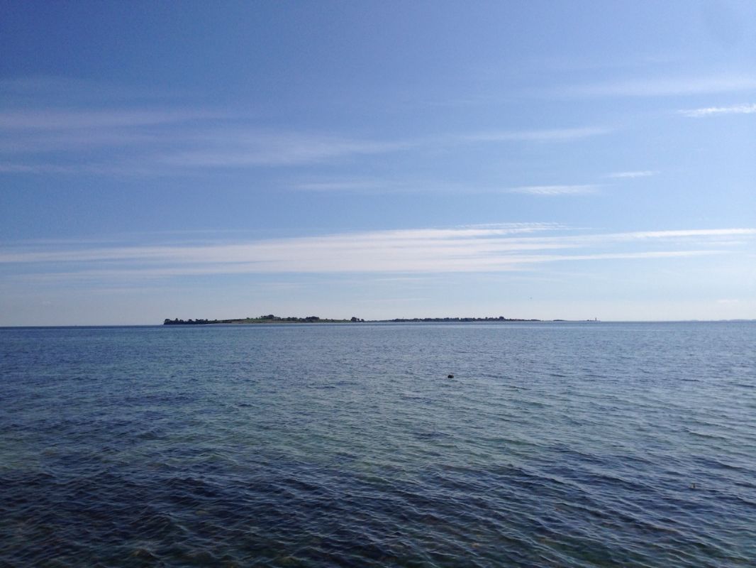 Vandet 100m vk fra huset. (Om)The sea 100m away from the house (Om)Das meer 100m vom Haus (Om)
