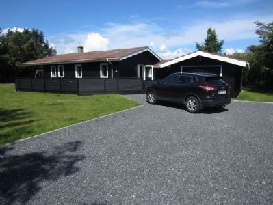 Lovely house close to the sea for 6 persons