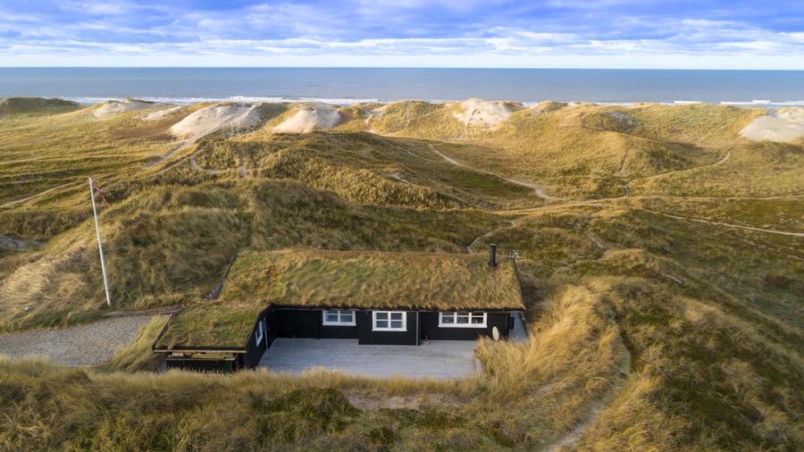 Houvig Nordsee - Schönes wohleingerichtetes Ferienhaus mit Panoramablick für 4 Personen an Søndervig