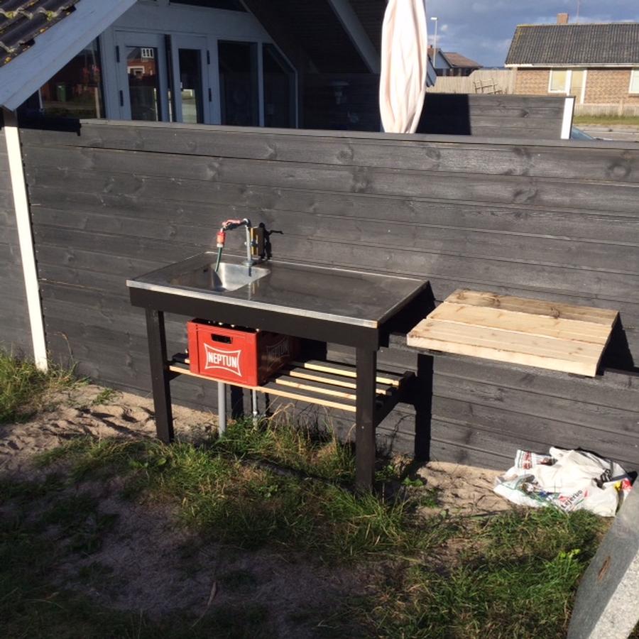 Renseplads med vask 