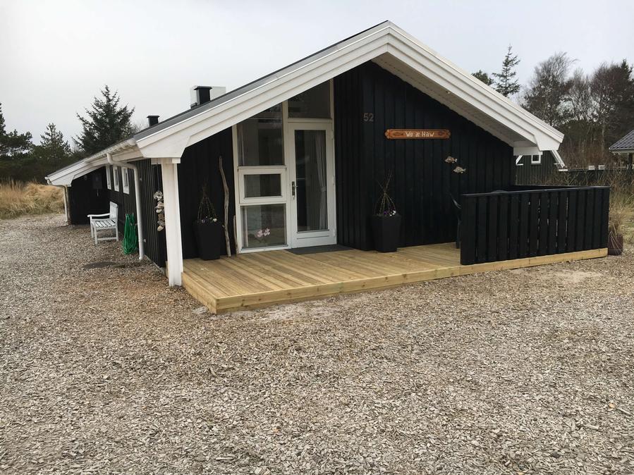 Fine, newly refurbished cottage for 6 people in lbk south of Skagen