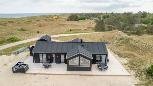 Skagensol - brand new holiday home 8 persons  - 150 m to one of Denmarks best beaches
