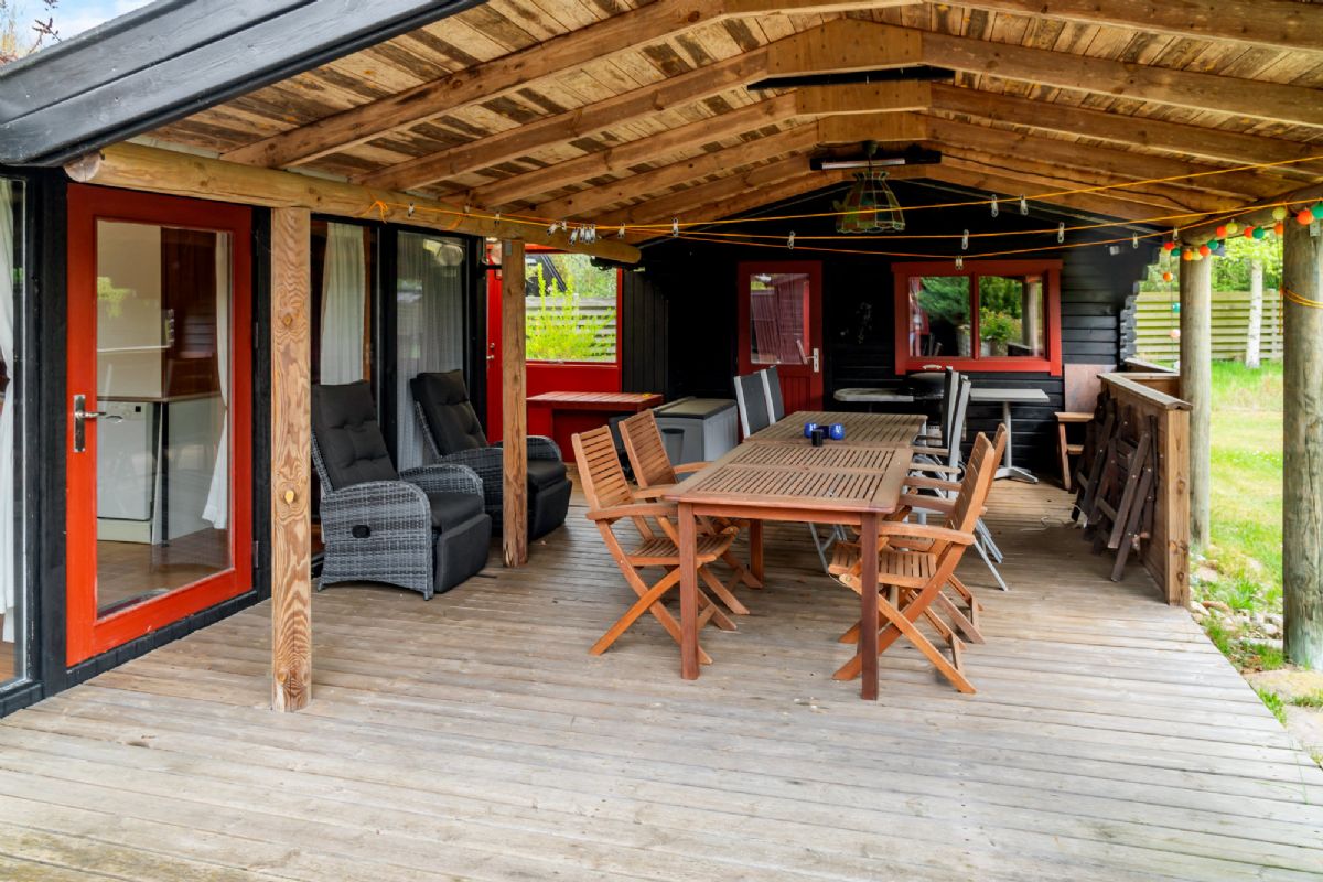 Vores overdkkede terrasse som kan bruges i al slags vejr