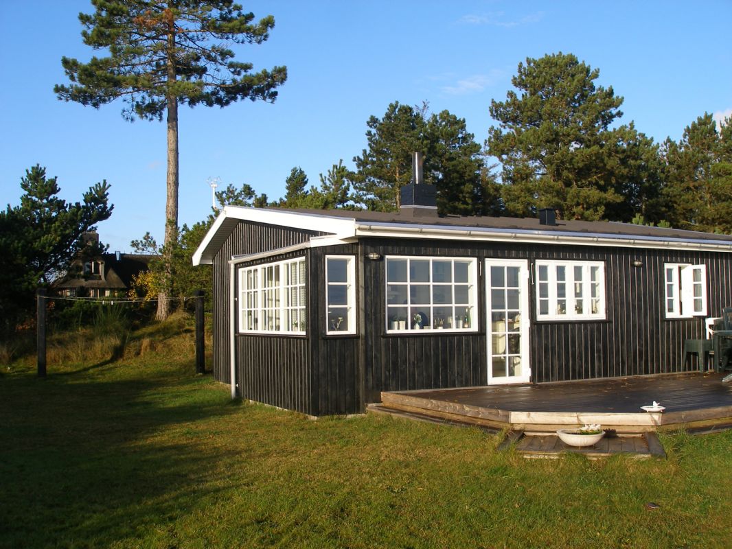 R�m�s bedst beliggende sommerhus med direkte udsigt til vadehavet.